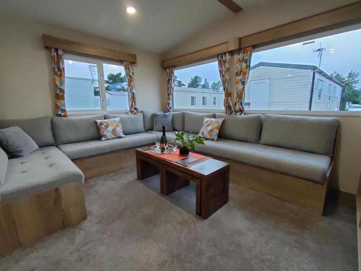 3 Bedroom Luxury Caravan - Vans With Business Sign Not Allowed Port Seton Exterior photo