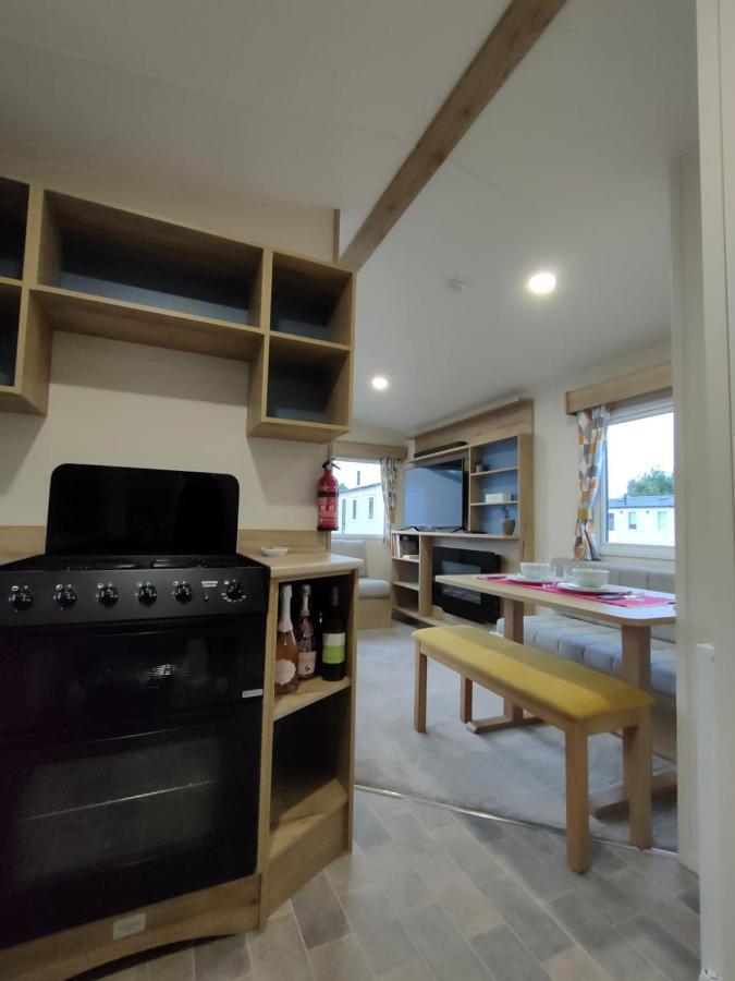 3 Bedroom Luxury Caravan - Vans With Business Sign Not Allowed Port Seton Exterior photo